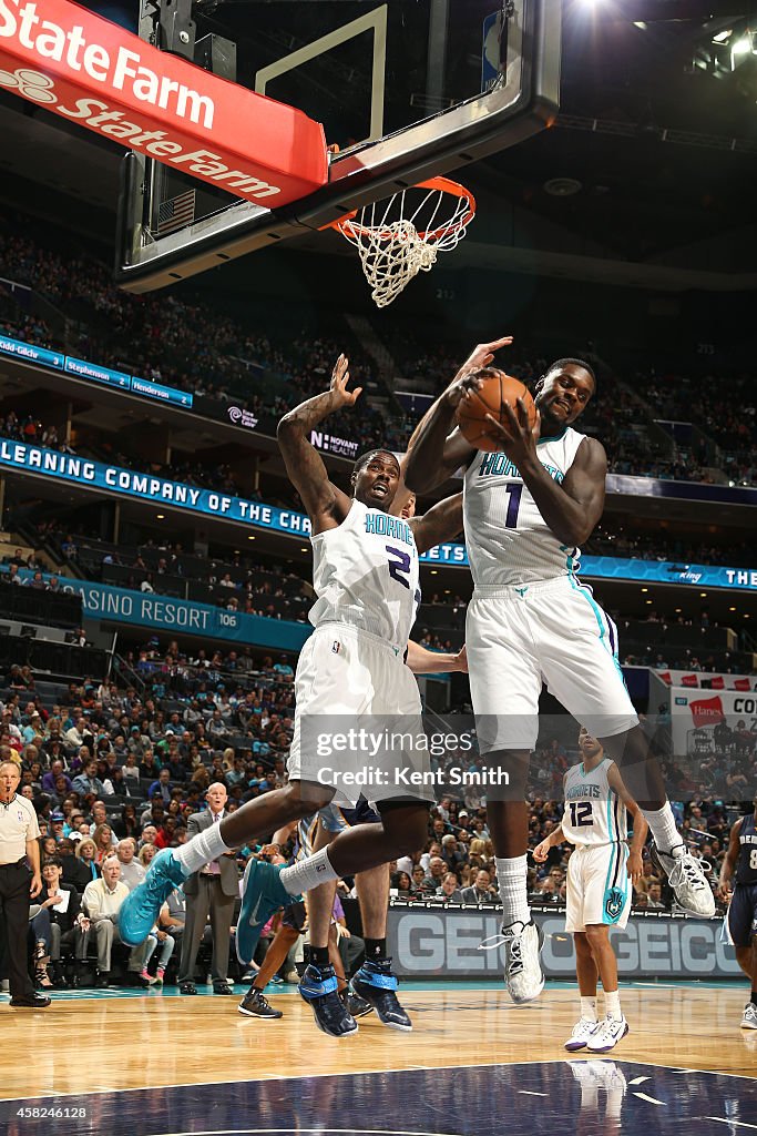 Memphis Grizzlies v Charlotte Hornets