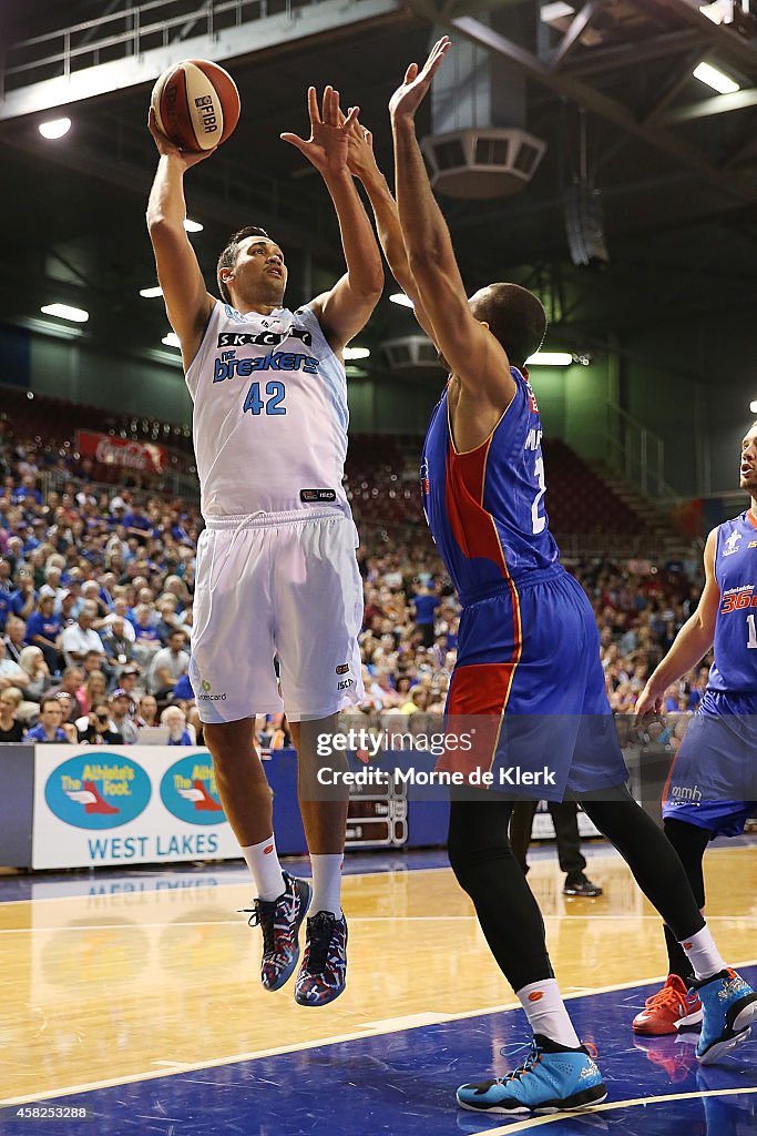 NBL Rd 4 - Adelaide v New Zealand