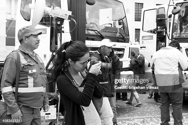 zero lixo (basura cero) em bogotá - basura - fotografias e filmes do acervo