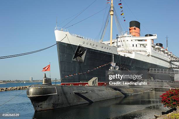 queen mary and scorpion - rms queen mary stock pictures, royalty-free photos & images