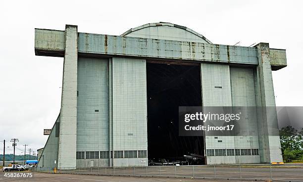 aircraft hanger - tillamook county stock pictures, royalty-free photos & images
