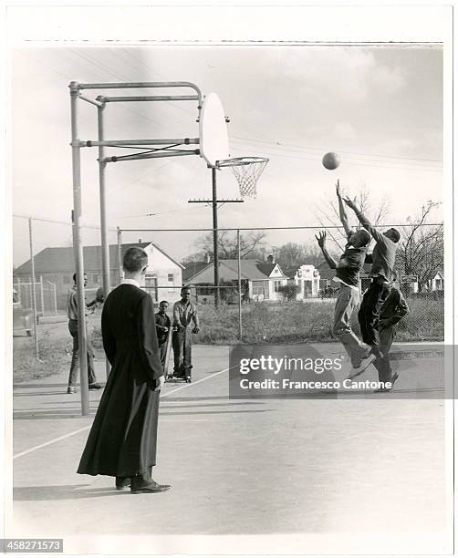 the rock hill oratory: students play basketball - 20th-century stock pictures, royalty-free photos & images