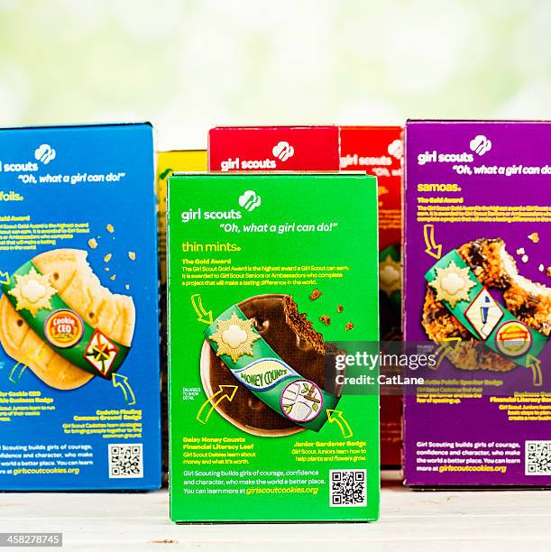 american girl scout cookies - girl scout cookies stock pictures, royalty-free photos & images