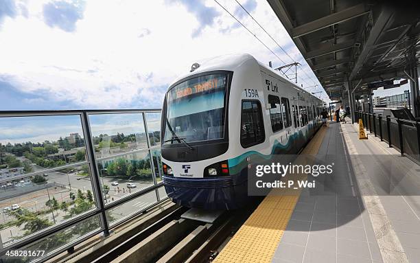 seattle sound transit system - lightrail stock-fotos und bilder