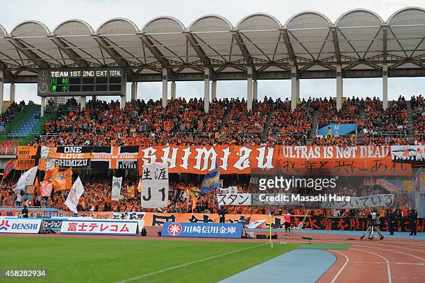 Shimizu S-Pulse supporters hold messages prior to the J.League match between Kawasaki Frontale and Shimzu S-Pulse at Todoroki Stadium on November 2,...