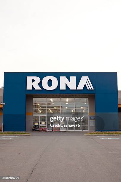 Contractor Pro Rona 92 Rona (Company) Stock Photos, High-Res Pictures, and Images - Getty ...