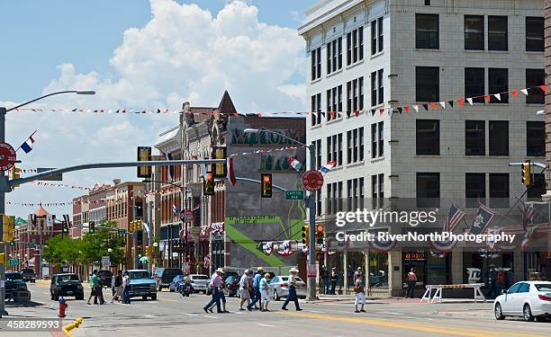 cheyenne, wyoming, street scene - cheyenne-wyoming stockfoto's en -beelden