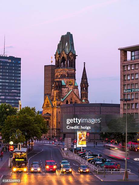 kaiser wilhelm memorial church, berlin, germany - kurfürstendamm 個照片及圖片檔