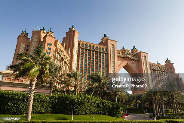 atlantis the palm jumeirah hotel - atlantis stock pictures, royalty-free photos & images