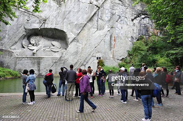 lion monument in lucerne - lion monument stock pictures, royalty-free photos & images