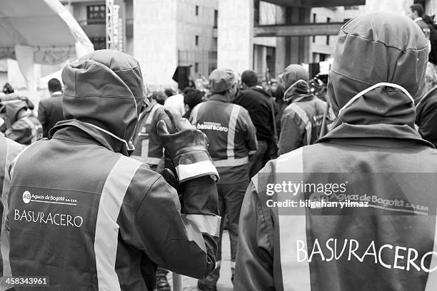 zero lixo (basura cero) em bogotá - basura - fotografias e filmes do acervo