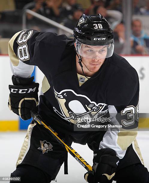 17,544 Pittsburgh Penguins Vs New Jersey Devils Photos & High Res Pictures  - Getty Images