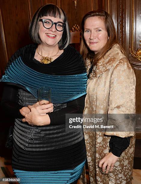 Philippa Perry and Jessica Hynes attend a fundraising event for The Eve Appeal at Claridge's Hotel on November 3, 2014 in London, England.