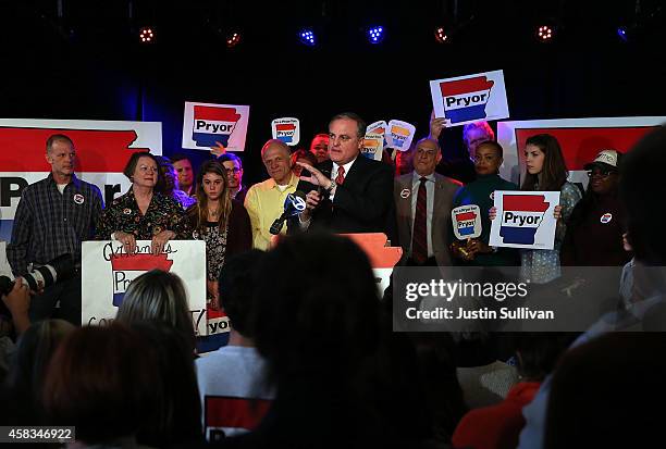 Sen. Mark Pryor speaks to supporters during an election eve supporter rally on November 3, 2014 in Little Rock, Arkansas. With one day to go before...