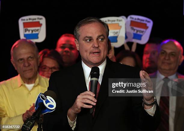 Sen. Mark Pryor speaks to supporters during an election eve supporter rally on November 3, 2014 in Little Rock, Arkansas. With one day to go before...