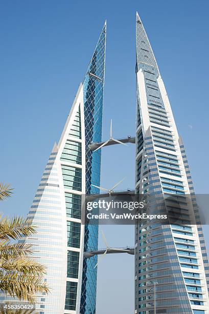 world trade center bahrain - bahrain world trade center stock pictures, royalty-free photos & images