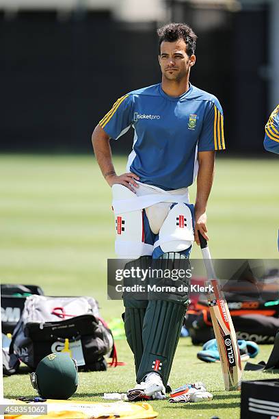 Duminy of South Africa waits to bat during a South African T20 training session at Adelaide Oval on November 4, 2014 in Adelaide, Australia.