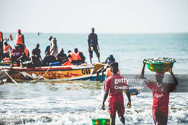 west african fishing action. - african market stock pictures, royalty-free photos & images