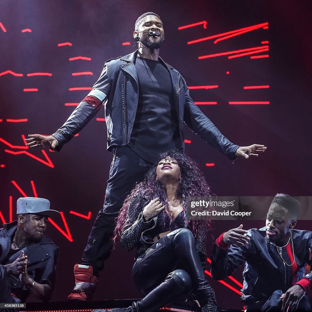 Usher in concert Sunday night at the Air Canada Centre. News Photo