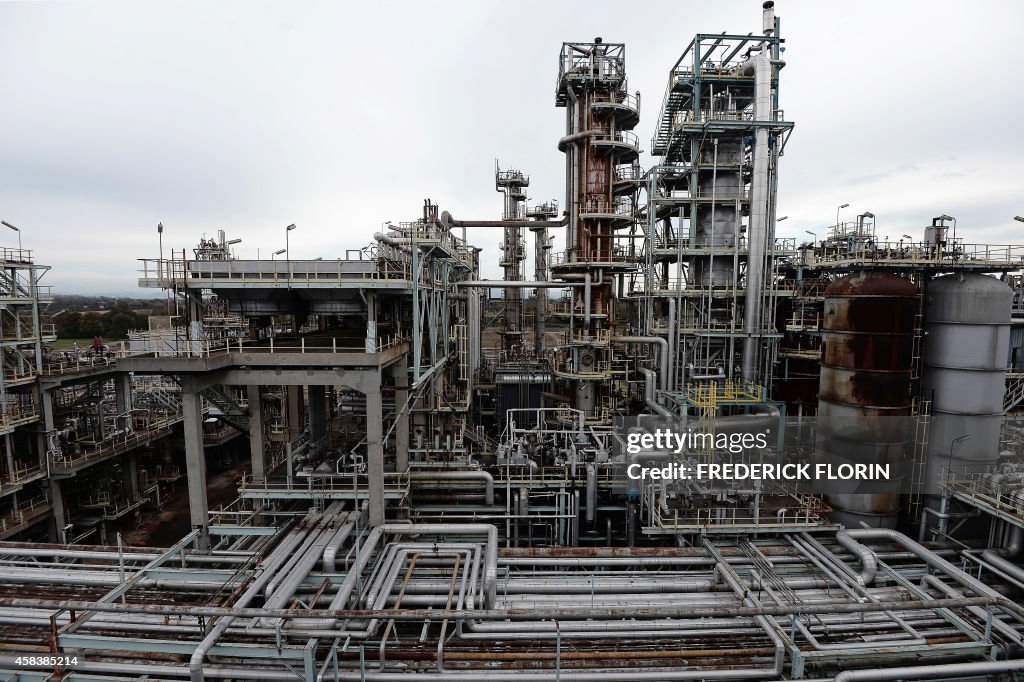 FRANCE-INDUSTRY-OIL-CLEANUP-PETROPLUS-BROWNFIELDS