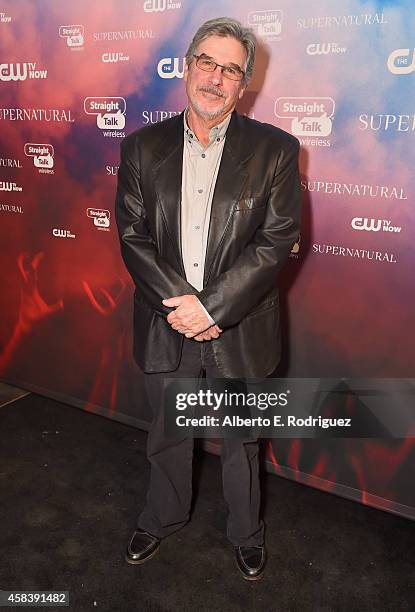 Executive Producer Robert Singer attends the CW's Fan Party to Celebrate the 200th episode of "Supernatural" on November 3, 2014 in Los Angeles,...