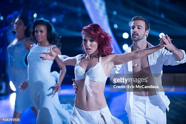 Episodes 2311" - After weeks of stunning competitive dancing, the final four couples advance to the finals of "Dancing with the Stars," live, MONDAY,...