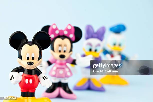 mickey mouse and friends - mickey stockfoto's en -beelden