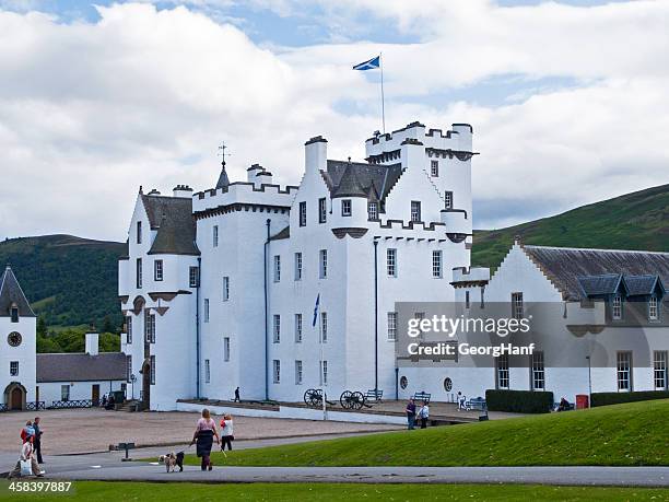 blair castle - perth scotland stockfoto's en -beelden