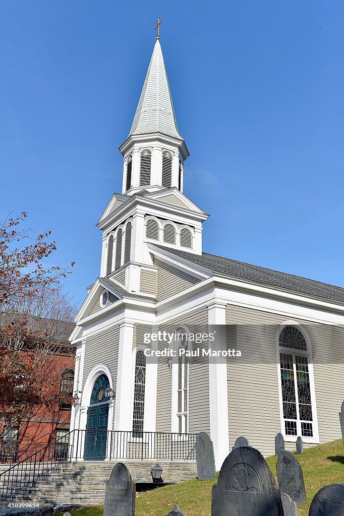 New England Exteriors And Landmarks