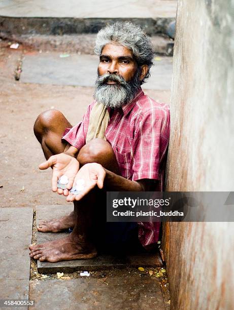 beggar in india - begging social issue stock pictures, royalty-free photos & images