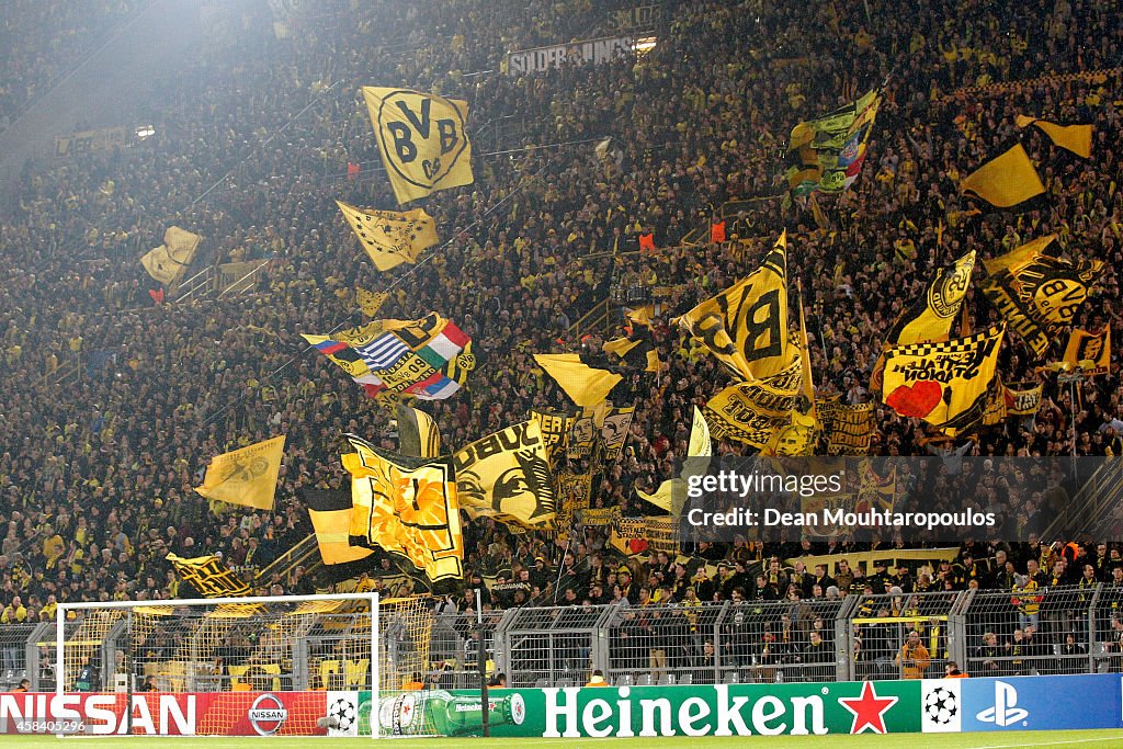 Borussia Dortmund v Galatasaray AS - UEFA Champions League