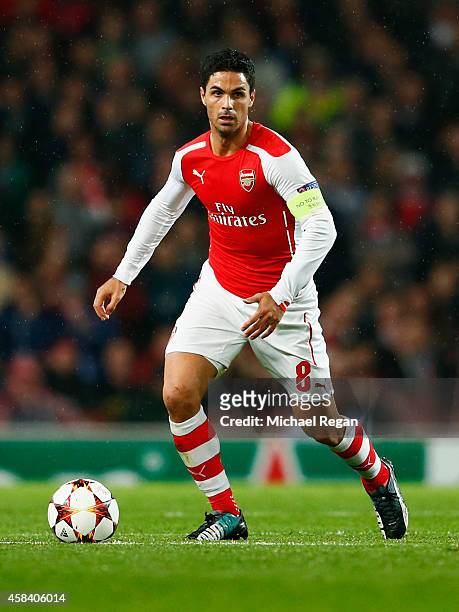 Mikel Arteta of Arsenal in action during the UEFA Champions League Group D match between Arsenal FC and RSC Anderlecht at Emirates Stadium on...