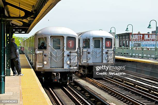 Brox Train Nyc Subway Bronx Photos and Premium High Res Pictures - Getty Images