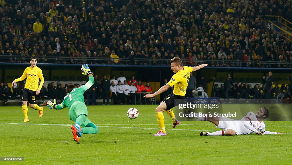 Borussia Dortmund v Galatasaray AS - UEFA Champions League