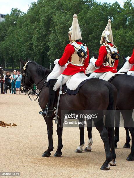 household cavalry troca da guarda - household cavalry - fotografias e filmes do acervo