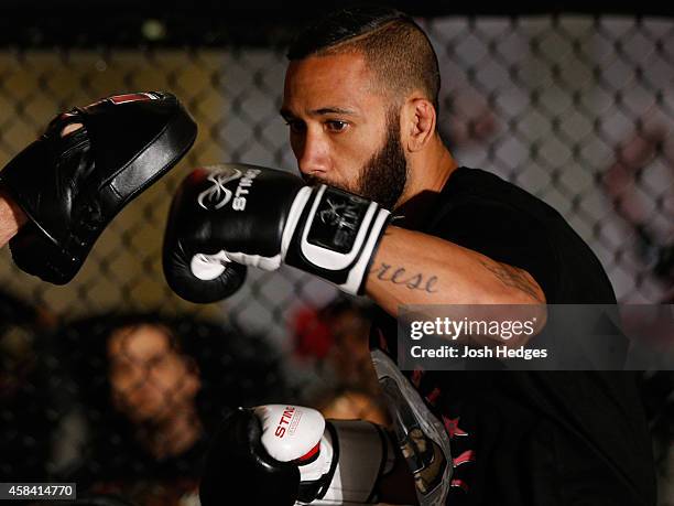 214 Ufc Gym Sydney Stock Photos, High-Res Pictures, and Images - Getty ...