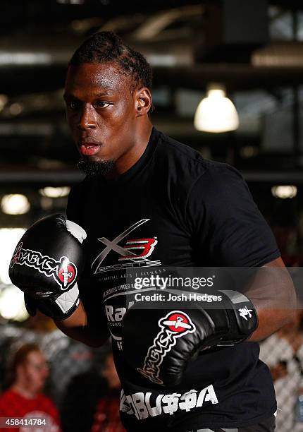 214 Ufc Gym Sydney Stock Photos, High-Res Pictures, and Images - Getty ...