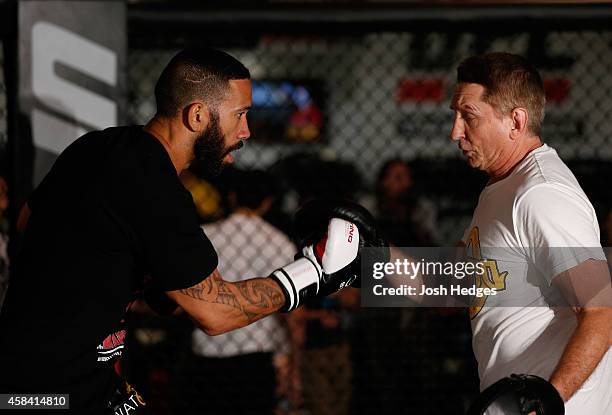 214 Ufc Gym Sydney Stock Photos, High-Res Pictures, and Images - Getty ...