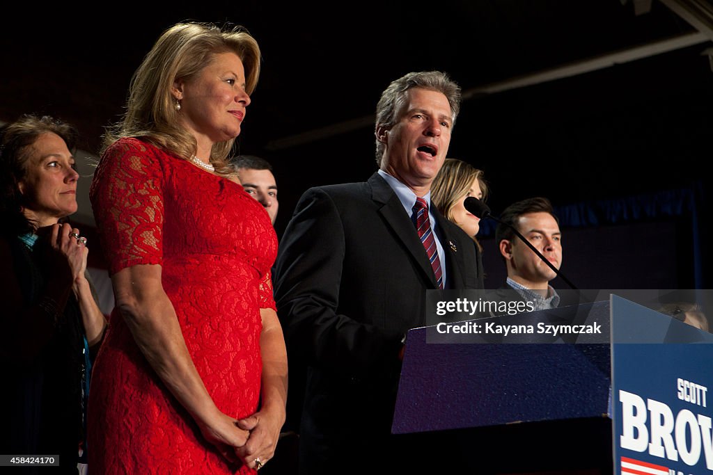 New Hampshire Senate Hopeful Scott Brown Gathers With Supporters On Election Night