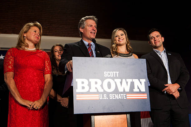 NH: New Hampshire Senate Hopeful Scott Brown Gathers With Supporters On Election Night