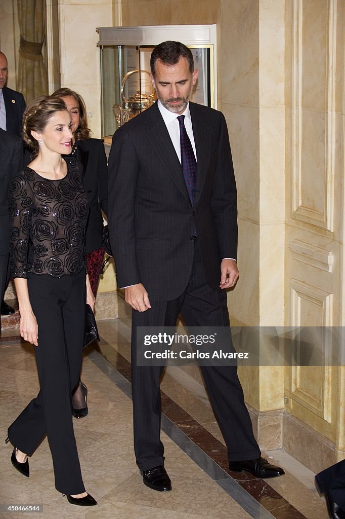Spanish Royals Attend 'Francisco Cerecedo' Journalism Awards 2014