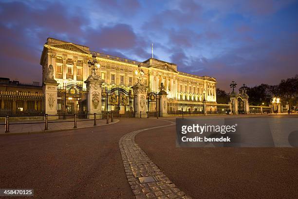 buckingham palace, london, england, uk - buckingham palace stock pictures, royalty-free photos & images