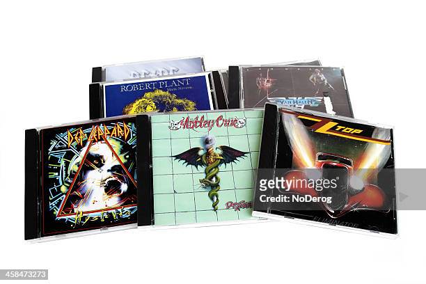 rock-musik-cds von legendären künstler. - rockstar stock-fotos und bilder