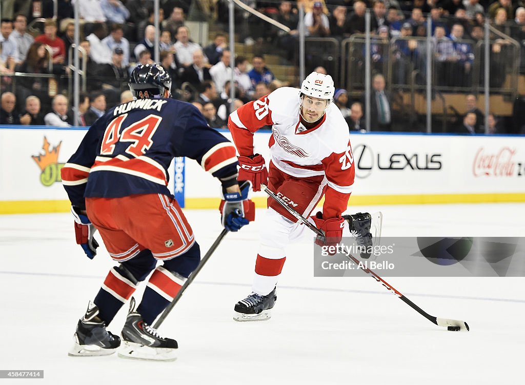 Detroit Red Wings v New York Rangers