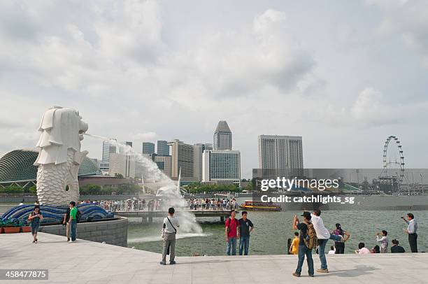 merlion park - merlion park stock pictures, royalty-free photos & images