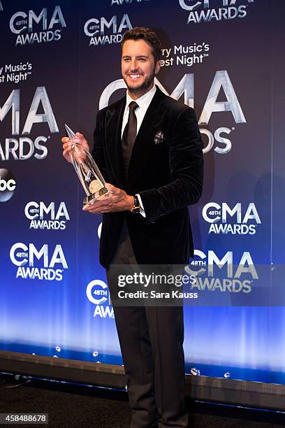 Luke Bryan wins Entertainer of the Year at the 48th annual CMA Awards at the Bridgestone Arena on November 5, 2014 in Nashville, Tennessee.