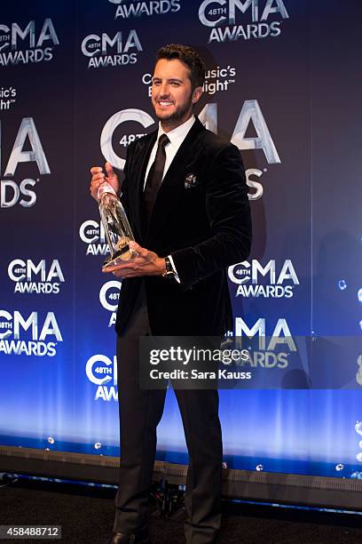 Luke Bryan wins Entertainer of the Year at the 48th annual CMA Awards at the Bridgestone Arena on November 5, 2014 in Nashville, Tennessee.