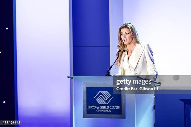 Sportscaster Erin Andrews serves as Emcee at the Boys & Girls Club Great Futures Gala at The Beverly Hilton Hotel on November 5, 2014 in Beverly...