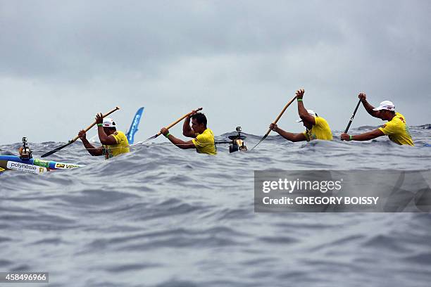 Outrigger Rowing Outrigger Race Photos and Premium High Res Pictures - Getty Images
