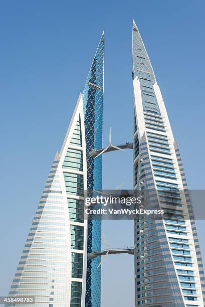 world trade center bahrain - bahrain world trade center stock pictures, royalty-free photos & images
